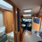 kijk_nattecel_en_voorstoelen_hymer_heidi